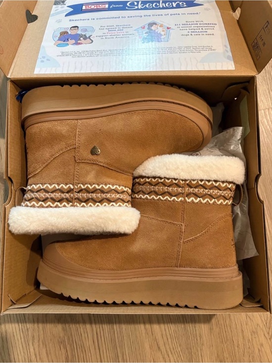 Skechers Shoes - Skechers Chestnut Suede Sherpa-Trim Short Boots